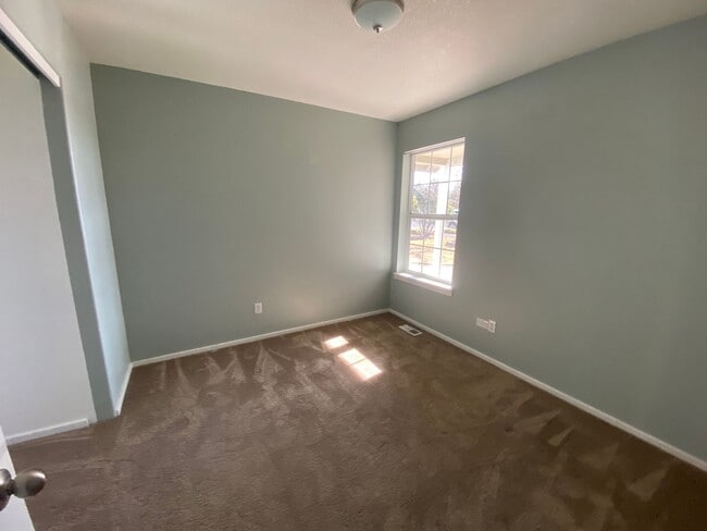 property at 1561 NW Spruce Ave