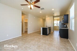 11427 E Wallflower Ln in Florence, AZ - Building Photo - Building Photo