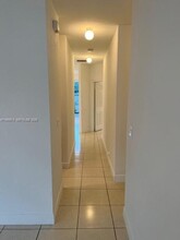 9952 NW 10th St in Miami, FL - Building Photo - Building Photo