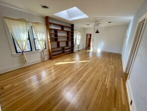 1005 Girard Blvd NE in Albuquerque, NM - Building Photo - Building Photo