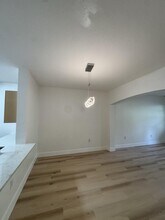 110 SW Peacock Blvd in Port St. Lucie, FL - Building Photo - Building Photo