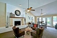 600 Baylor in Longview, TX - Building Photo - Building Photo