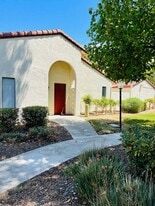 5042 Glide Dr in Davis, CA - Building Photo