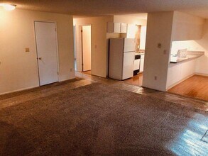 11308 E Mission Ave in Spokane Valley, WA - Building Photo - Building Photo