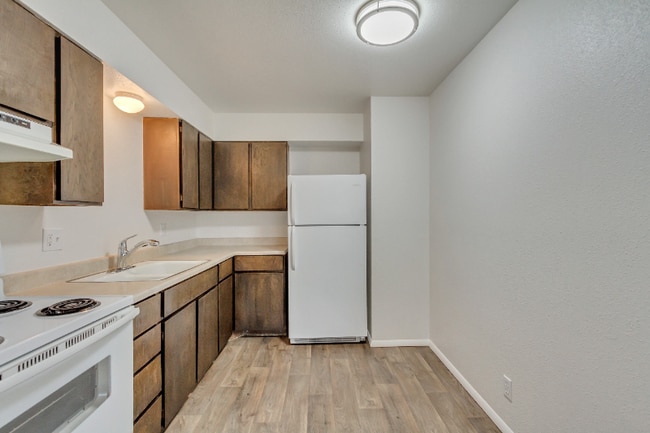 2519 S 300 E in Salt Lake City, UT - Building Photo - Building Photo