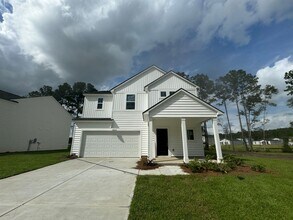 111 Saltgrass Ln in Bloomingdale, GA - Building Photo - Building Photo