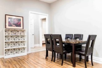 2021 Grainger St in Fort Worth, TX - Building Photo - Building Photo