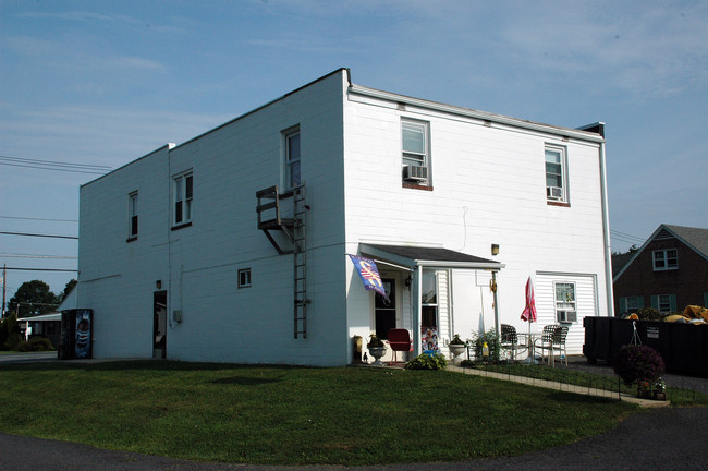 Mobile Home Park in Wernersville, PA - Building Photo - Building Photo