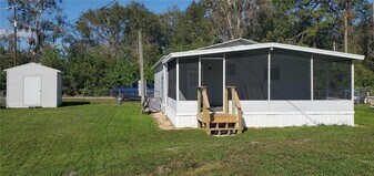 5760 Sun Up Rd in Land O Lakes, FL - Building Photo