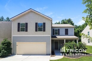 236 Arbor Creek Dr in Dallas, GA - Building Photo