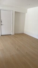 4664 Matilda St, Unit F in Dallas, TX - Foto de edificio - Building Photo
