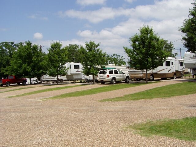 1990 S Burleson Blvd in Burleson, TX - Building Photo - Building Photo