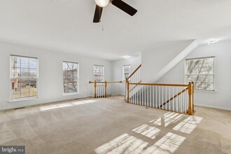 12099 Wallower Way in Linton Hall, VA - Building Photo - Building Photo