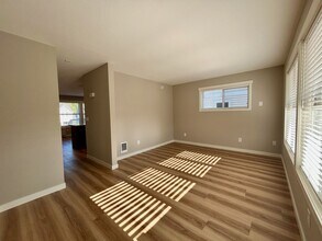 6526 29th Ave S in Seattle, WA - Building Photo - Building Photo