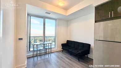 2545 Simcoe St N in Oshawa, ON - Building Photo - Building Photo