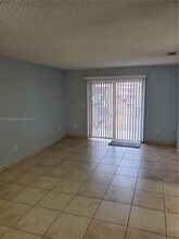 14901 SW 80th St in Miami, FL - Building Photo - Building Photo
