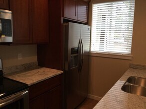 1663 Burnside Pl in Dupont, WA - Building Photo - Building Photo