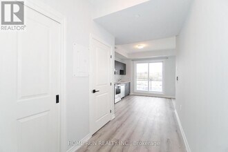 1350 Hemlock Rd in Ottawa, ON - Building Photo - Building Photo