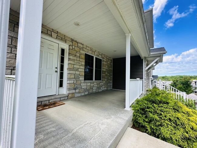 1759 W Victoria Ln in Bloomington, IN - Building Photo - Building Photo