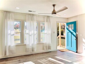 1122 Elaine Dr in Forest Park, GA - Building Photo - Building Photo