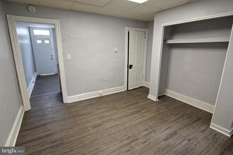 107 W 3rd St in Bridgeport, PA - Building Photo - Building Photo