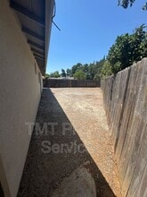 9341 Camada Ct in Elk Grove, CA - Building Photo - Building Photo