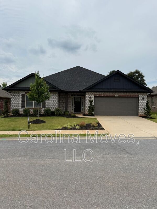 property at 3 Bracken Wds Wy