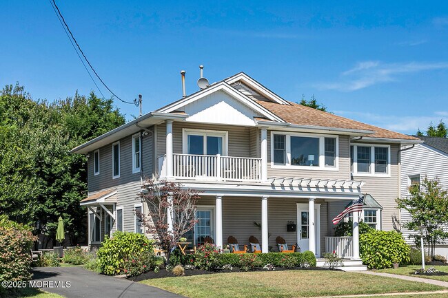 306 Ocean Rd in Spring Lake, NJ - Building Photo - Building Photo