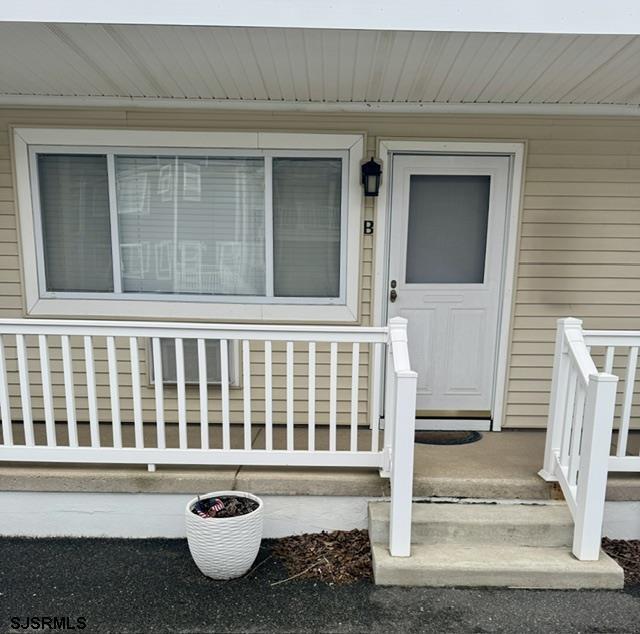 130 N Adams Ave in Margate City, NJ - Building Photo - Building Photo