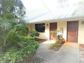 1455 Holly Heights Dr in Fort Lauderdale, FL - Building Photo - Building Photo