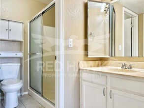 623 W Guadalupe Rd in Mesa, AZ - Building Photo - Building Photo