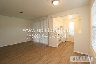 3515 Caminito El Rincon in San Diego, CA - Building Photo - Building Photo