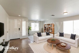 2230 W Burgess Ln in Phoenix, AZ - Building Photo - Building Photo