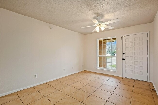 1729 Sherrye Dr in Plano, TX - Building Photo - Building Photo