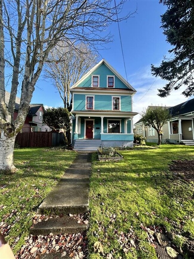 property at 1460 Iron St