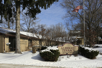 Albright Terrace in Amherst, OH - Building Photo - Building Photo