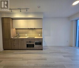 36 Olive Ave in Toronto, ON - Building Photo - Building Photo