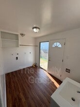 856 W Chestnut St in Exeter, CA - Building Photo - Building Photo