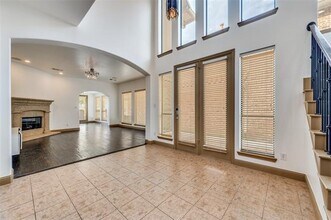 739 Laguna in Irving, TX - Building Photo - Building Photo