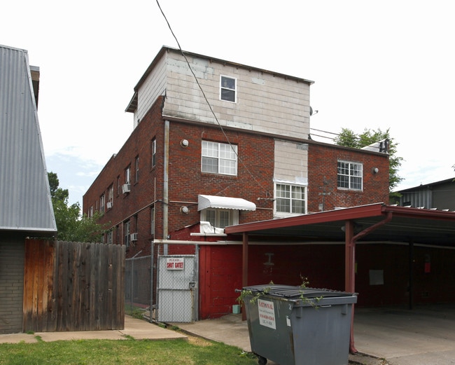 1408 S Troost Ave in Tulsa, OK - Building Photo - Building Photo