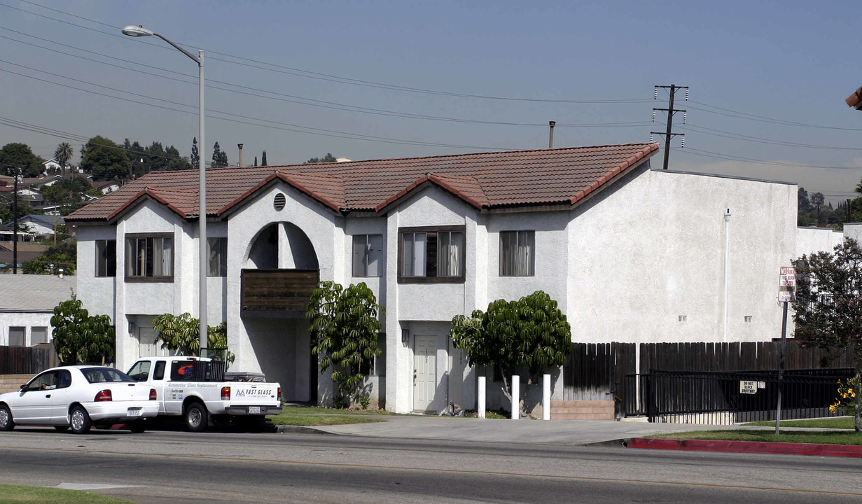 640-642 N Wilcox Ave in Montebello, CA - Building Photo