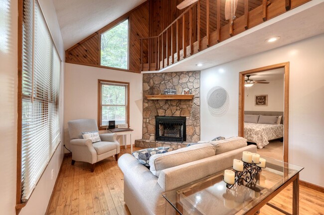 3739 Pat Colwell Rd in Blairsville, GA - Building Photo - Building Photo