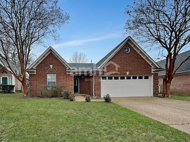 property at 10085 Woodland Grove Dr