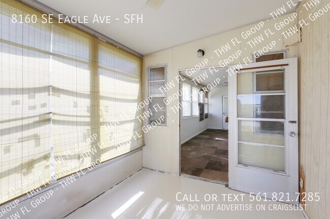 8160 SE Eagle Ave in Hobe Sound, FL - Building Photo - Building Photo