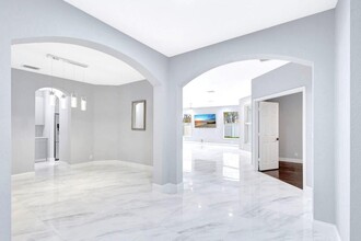 6463 Paradise Cv in Royal Palm Beach, FL - Building Photo - Building Photo