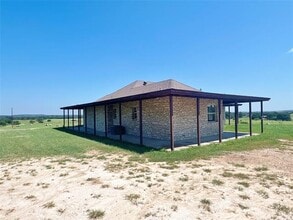 11438 FM1189 in Lipan, TX - Building Photo - Building Photo