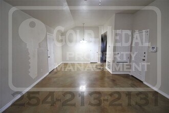 4003 Cambridge Dr in Killeen, TX - Building Photo - Building Photo