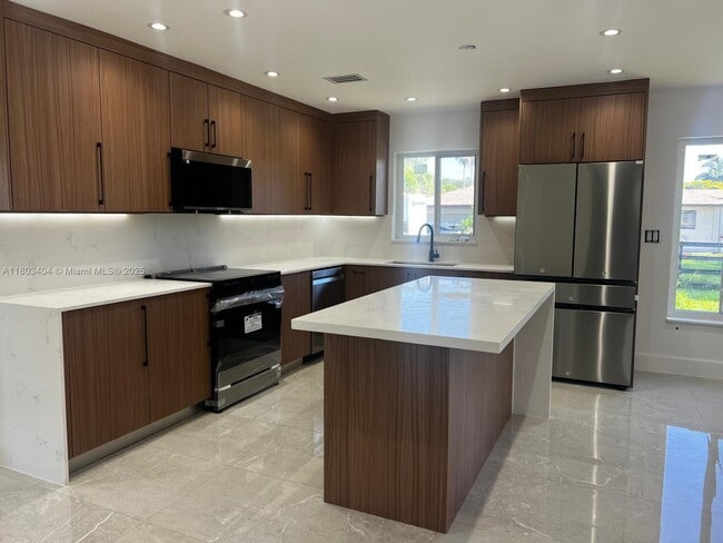 property at 1590 SW 139th Ave