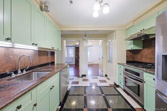 21-63-63 23rd St, Unit 2 in Queens, NY - Building Photo - Building Photo