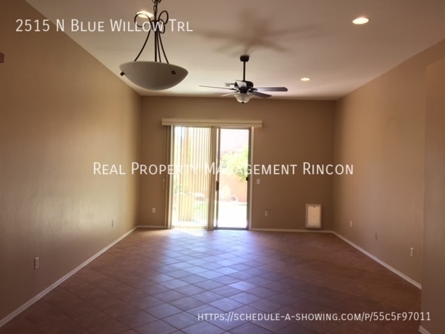 2515 N Blue Willow TR in Tucson, AZ - Building Photo - Building Photo